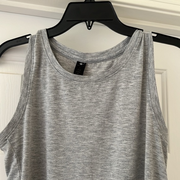 Yogalicious tank top - Picture 2 of 4